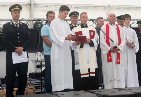 PREVZEM AVTOCISTERNE PGD UNEC 22 FOTO LJUBO VUKELIČ
